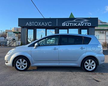 Toyota Corolla Verso II (AR10) - фото 4