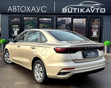 Geely Emgrand II - фото 4