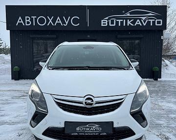 Opel Zafira C - фото 2