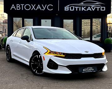 Kia K5 III