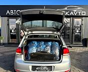 Volkswagen Golf VI , 2009 г., механика, бензин - фото 12