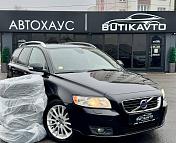 Volvo V50 I · 2-й рестайлинг , 2011 г., механика, дизель