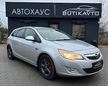 Opel Astra J