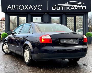 Audi A4 B6 - фото 4