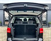 Volkswagen Touran I · 2-й рестайлинг , 2012 г., механика, дизель - фото 12