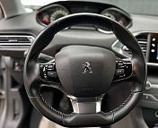 Peugeot 308 T9 · Рестайлинг , 2019 г., механика, дизель - фото 11