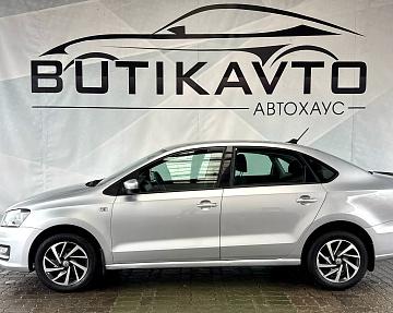 Volkswagen Polo Sedan I · Рестайлинг - фото 4