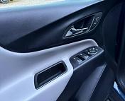 Chevrolet Equinox III · Рестайлинг , 2022 г., автомат, бензин - фото 9