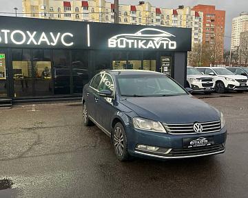 Volkswagen Passat B7 - фото 2