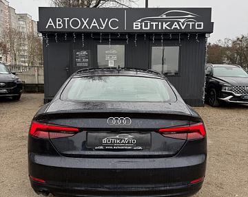 Audi A5 F5 - фото 5