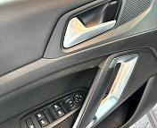 Peugeot 308 T9 · Рестайлинг , 2020 г., механика, бензин - фото 9