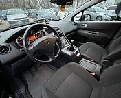 Peugeot 5008 I · Рестайлинг , 2015 г., механика, дизель - фото 7
