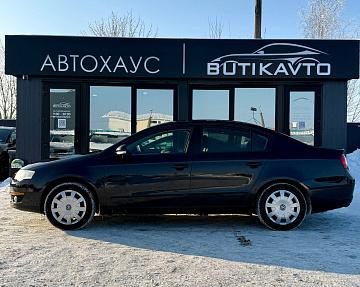 Volkswagen Passat B6 - фото 4