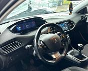 Peugeot 308 T9 · Рестайлинг , 2021 г., механика, дизель - фото 11