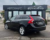 Volvo V60 I · Рестайлинг , 2014 г., механика, дизель - фото 5