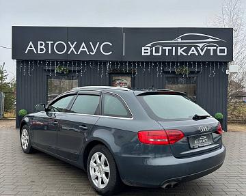 Audi A4 B8 - фото 4