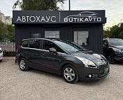 Peugeot 5008 I , 2013 г., механика, дизель