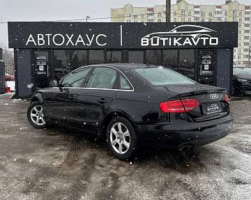 Audi A4 B8 - фото 4
