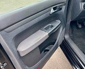 Volkswagen Touran I · Рестайлинг , 2007 г., механика, дизель - фото 9