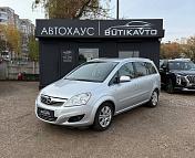 Opel Zafira B · Рестайлинг , 2009 г., механика, дизель - фото 3