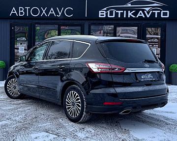 Ford S-MAX II - фото 4