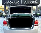 Chevrolet Cruze J300 · Рестайлинг , 2015 г., автомат, бензин - фото 14