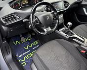 Peugeot 308 T9 · Рестайлинг , 2018 г., механика, дизель - фото 10