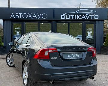 Volvo S60 II - фото 5