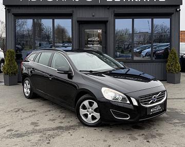 Volvo V60 I
