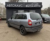 Opel Zafira A · Рестайлинг , 2003 г., механика, дизель - фото 4
