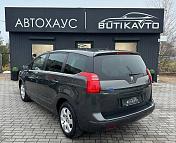 Peugeot 5008 I · Рестайлинг , 2015 г., механика, дизель - фото 4