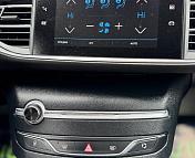 Peugeot 308 T9 · Рестайлинг , 2020 г., механика, дизель - фото 16