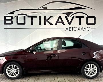 Kia Cerato II - фото 4