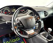 Peugeot 308 T9 · Рестайлинг , 2019 г., механика, дизель - фото 10