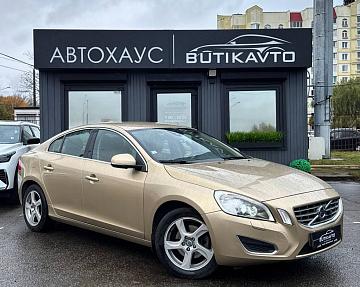 Volvo S60 II