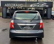 Honda FR-V I , 2005 г., механика, бензин - фото 5