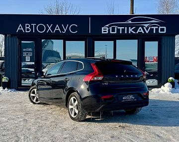 Volvo V40 II - фото 5