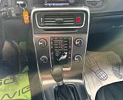 Volvo V60 I , 2011 г., механика, дизель - фото 13