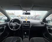 Volkswagen Polo V , 2009 г., механика, бензин  - фото 9