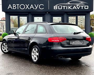 Audi A4 B8 - фото 4