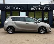 Toyota Verso I · Рестайлинг , 2014 г., механика, дизель - фото 8