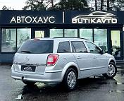 Opel Astra H · Рестайлинг , 2009 г., механика, дизель - фото 6