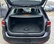 Volkswagen Passat B8 · Рестайлинг , 2019 г., робот, дизель - фото 15