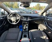 Opel Astra K · Рестайлинг , 2021 г., механика, дизель - фото 9