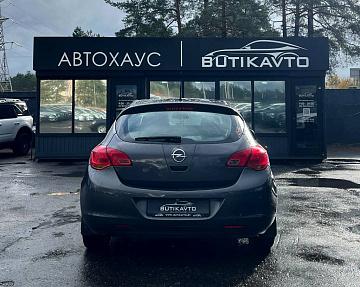 Opel Astra J - фото 5