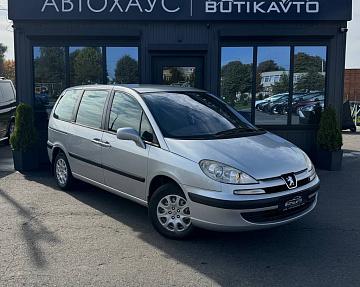 Peugeot 807 I