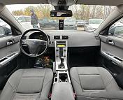 Volvo V50 I · 2-й рестайлинг , 2011 г., механика, дизель  - фото 9