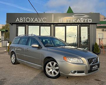 Volvo V70 III