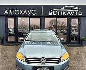 Volkswagen Passat B7 , 2011 г., механика, бензин - фото 2