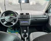 Skoda Fabia 5J · Рестайлинг , 2010 г., механика, бензин - фото 9